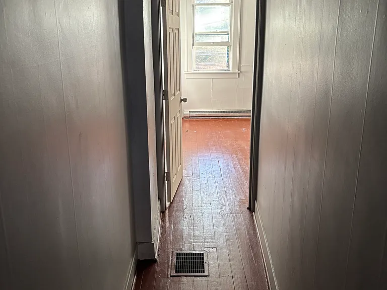 1143 E Webster St #1 — Photo 15