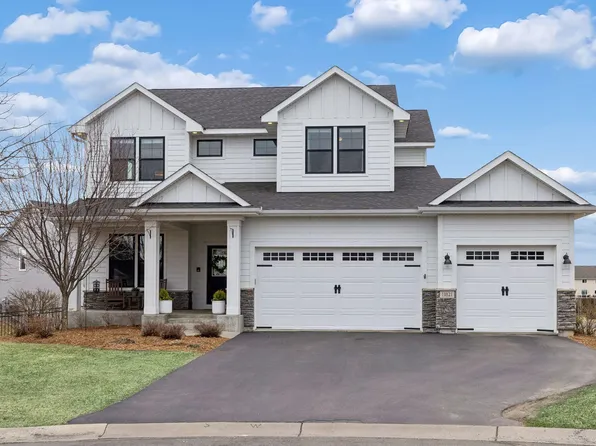 11821 Linden Ct N, Lake Elmo, MN 55042