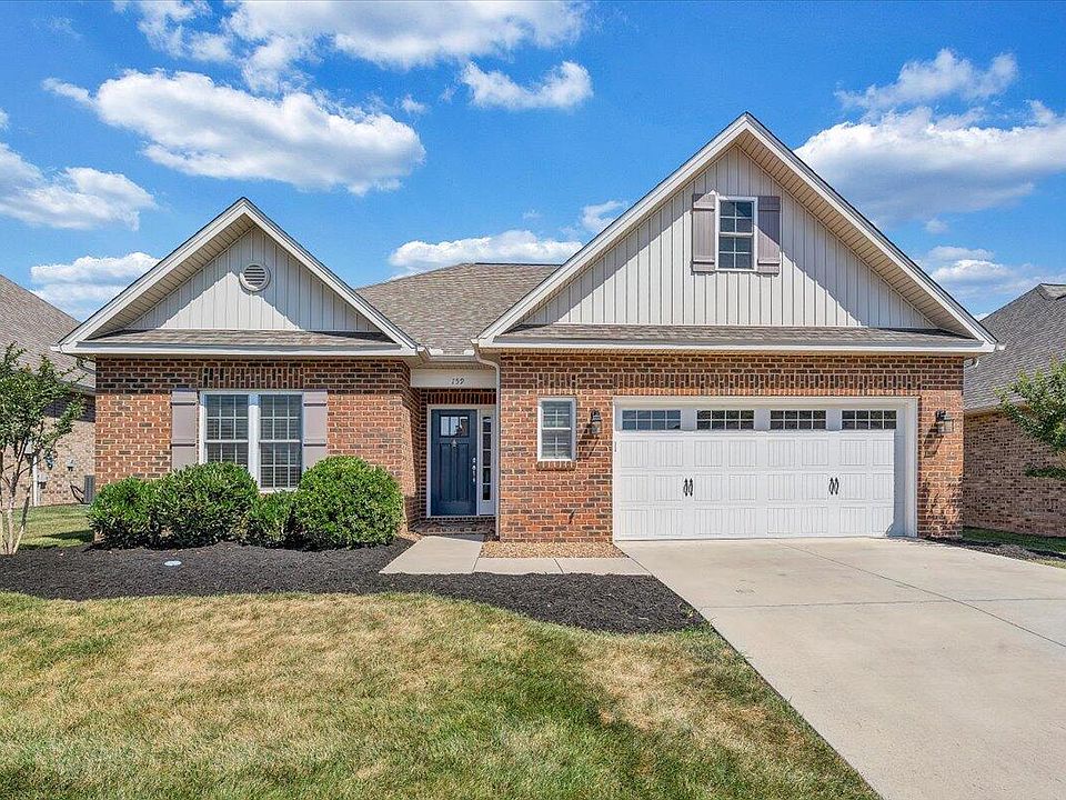 1st image of 159 N Oaks Dr