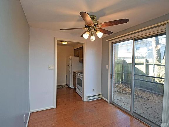 3rd image of 5359 Dunmore Dr