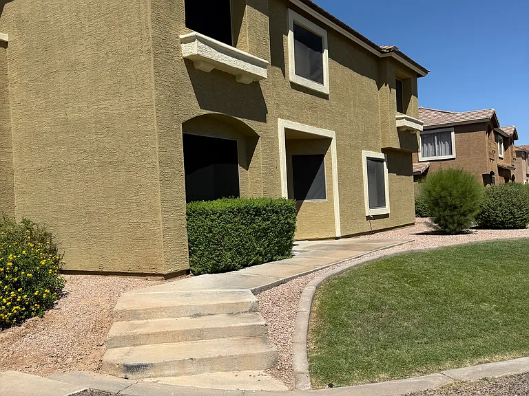 21846 N 40th Way — Photo 3