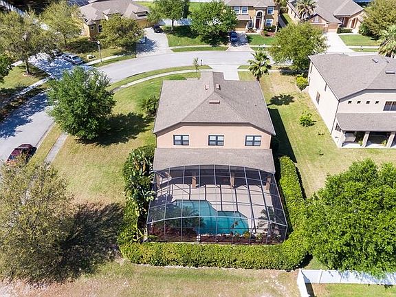 3rd image of 835 Country Charm Cir
