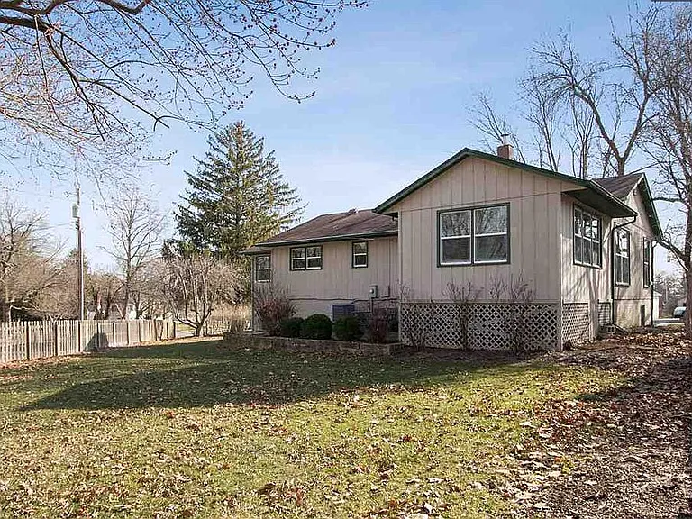 21 Highland Dr — Photo 18