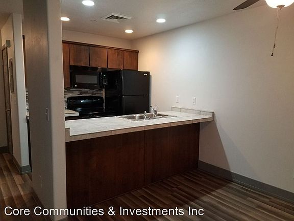 4th image of 159 E 800 S APT 209