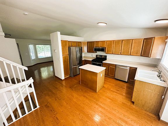 5th image of 10542 Holyoke Dr