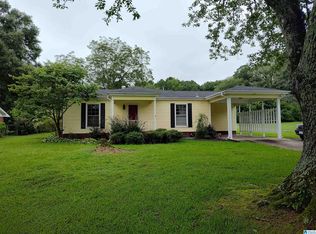 12 Montgomery Ave, Sylacauga, AL 35150