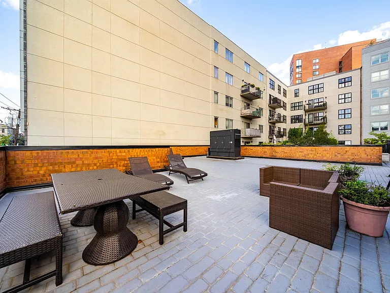 610 Newark St #9C — Photo 29