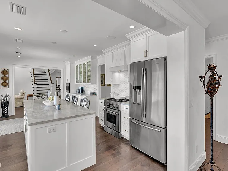 245 Springline Dr — Photo 7