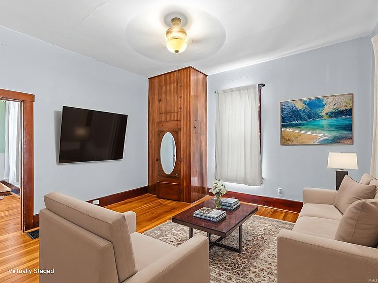 Listing photo 5
