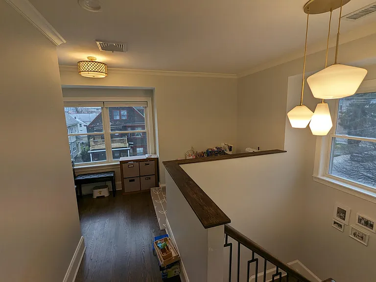 Upper floor hallway; nook