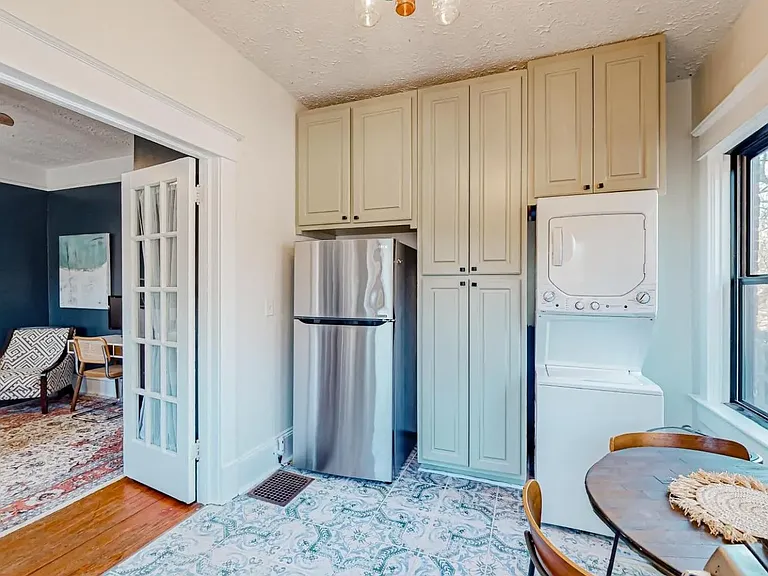 447 E Lake Dr — Photo 23