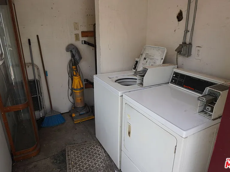 324 E Lime Ave #4 — Photo 20