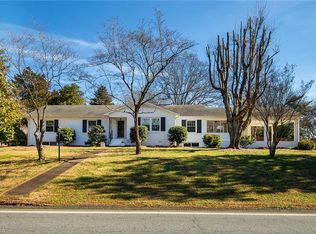 750 Yorkshire Rd, Winston Salem, NC 27106