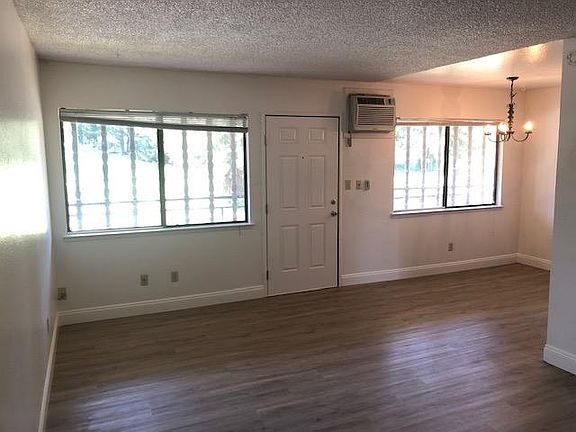 5th image of 4601 Karbet Way #15