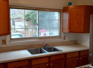 209 Harrison Ave #1, Avalon, PA 15202