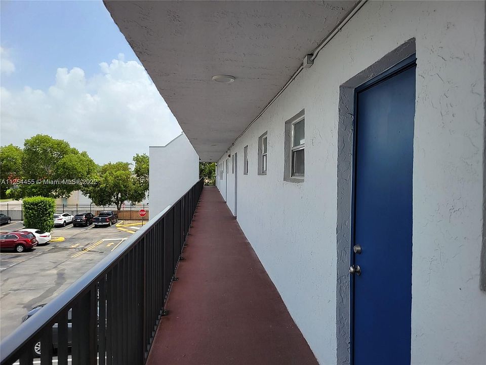 2nd image of 14150 SW 84th St APT 305-I