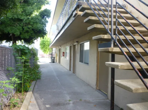 1079 San Pablo Ave APT 3, Albany, CA 94706