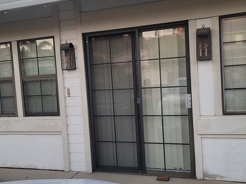 Front private entry only accessible by tenants.