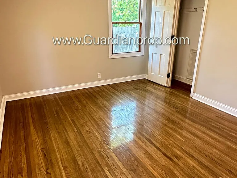 1020 Orkla Dr — Photo 16