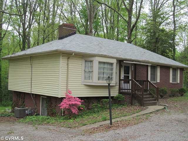 1st image of 625 N Pinetta Dr