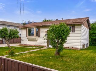 2138 Clarke Ave, Merritt, BC V1K0A3