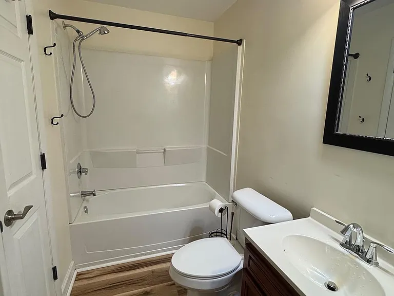 117 Berry St #3 — Photo 12