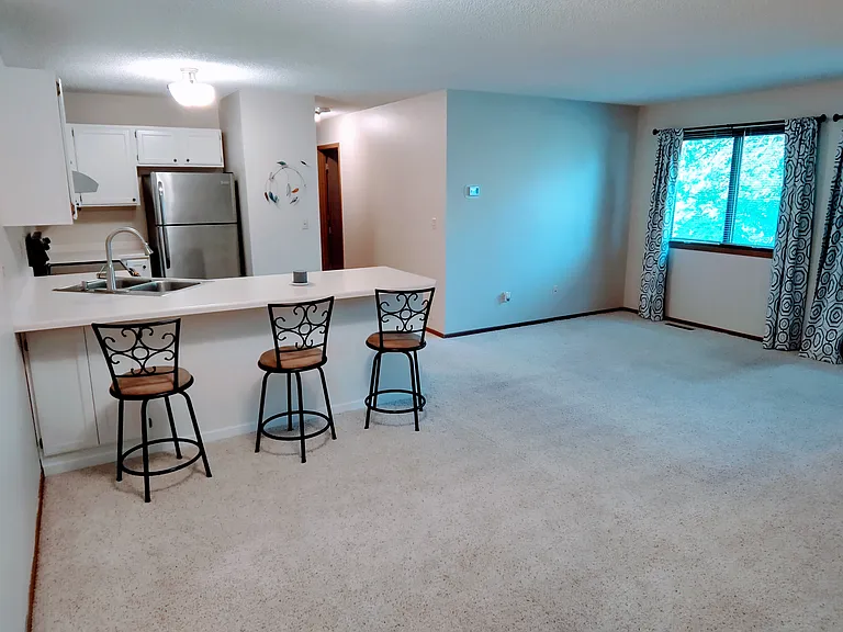 5673 Brandlwood Ct — Photo 6