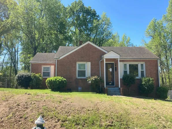 902 Ross Ave, Greensboro, NC 27406