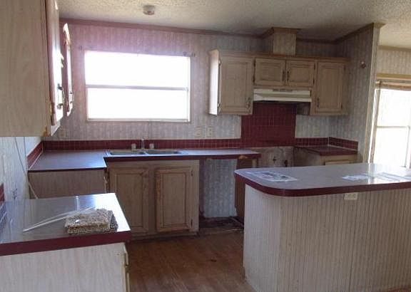 2nd image of 2188 County Road 226