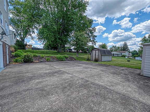 4th image of 512 Aten Rd