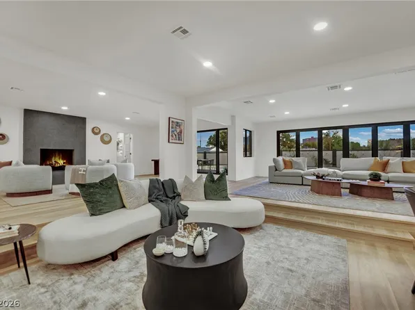 1244 Park Cir, Las Vegas, NV 89102