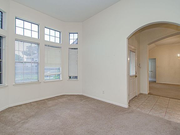 5th image of 12203 Heritage Grove Dr