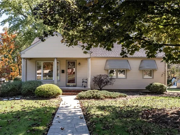 1307 Westover Dr SE, Warren, OH 44484