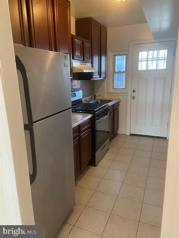 Building Photo - 101 Galveston Pl SW #3