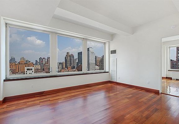 4th image of 305 E 63rd St APT 16B