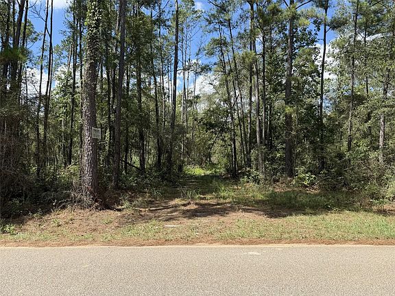 4th image of 2779 Miller Rd