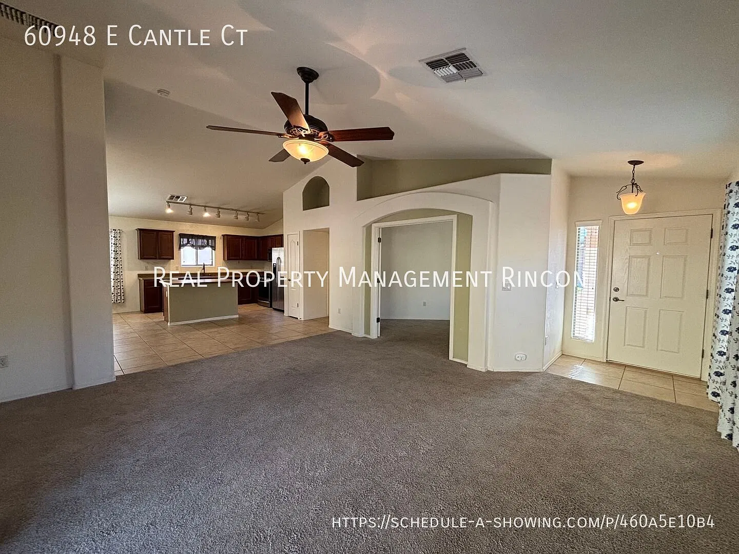 Beautiful 3-Bed, 2-Bath with Den/Office near Oro Valley! — Photo 3