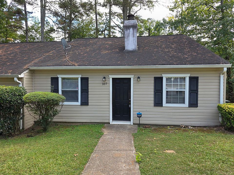 1st image of 107 Westland Ct SW
