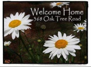 368 Oak Tree Rd, Mooresville, NC 28117