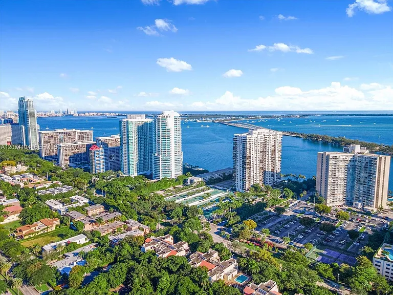 2451 Brickell Ave #6N — Photo 30