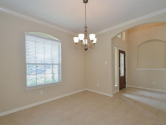 3rd image of 3502 Fern Creek Ct