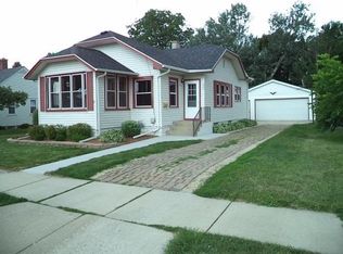 152 S Randall Ave, Janesville, WI 53545