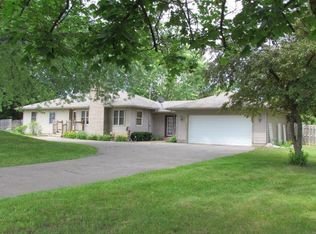 1325 N Linden Rd, Flint, MI 48532