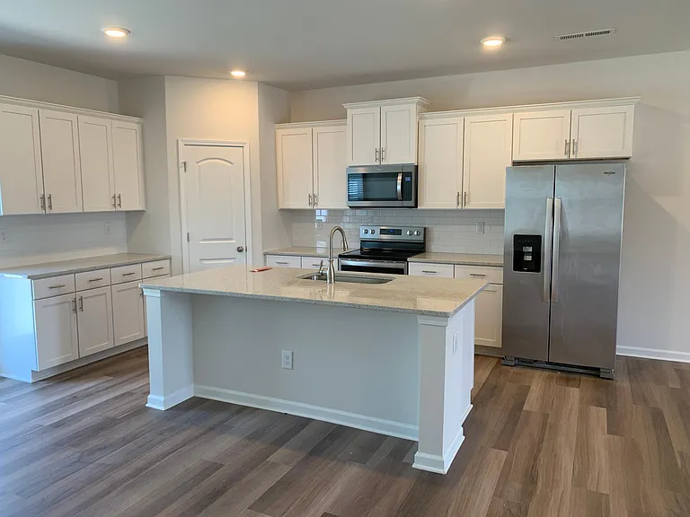 306 Sagecroft Ln — Photo 16