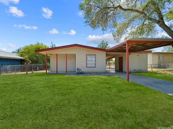 6134 DEER VALLEY DR, San Antonio, TX 78242