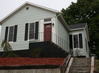 2100 Grace St, Hannibal, MO 63401