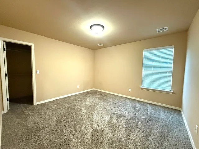 1200 S Kalanchoe Ave — Photo 29