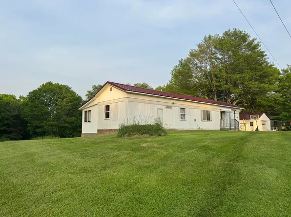 698 Waterville Road, Skowhegan, ME 04976