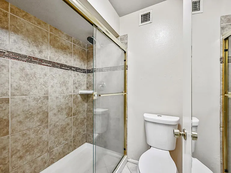 7725 E Rovey Ave — Photo 16