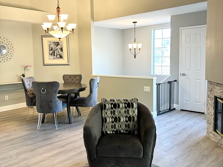 1006 S Dewcrest Dr — Photo 5